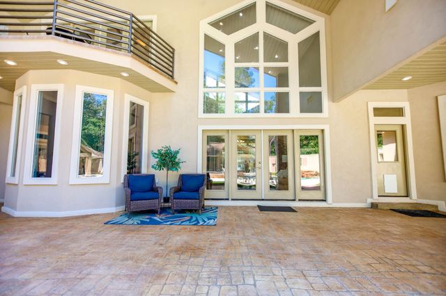 205 Twin Creek Street, Lufkin, TX 75904