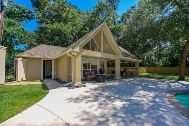 205 Twin Creek Street, Lufkin, TX 75904