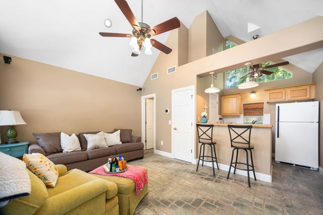 205 Twin Creek Street, Lufkin, TX 75904