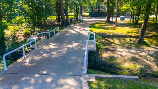 205 Twin Creek Street, Lufkin, TX 75904