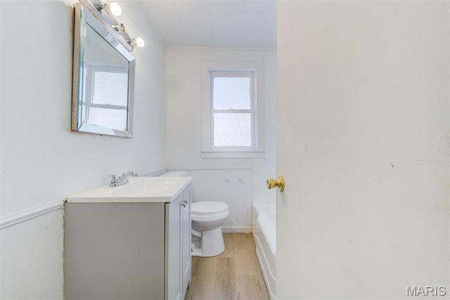 121 Coburg Drive, St Louis, MO 63137