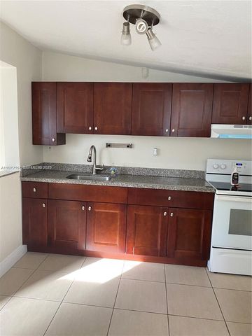 6743 SW 15th St 6743, Miami, FL 33144