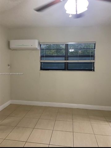 6743 SW 15th St 6743, Miami, FL 33144