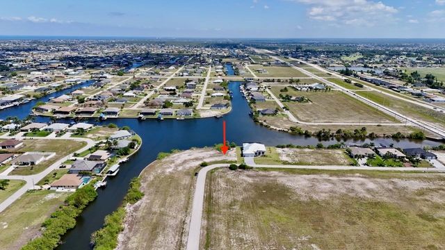 3233 NW 9TH STREET, Cape Coral, FL 33993