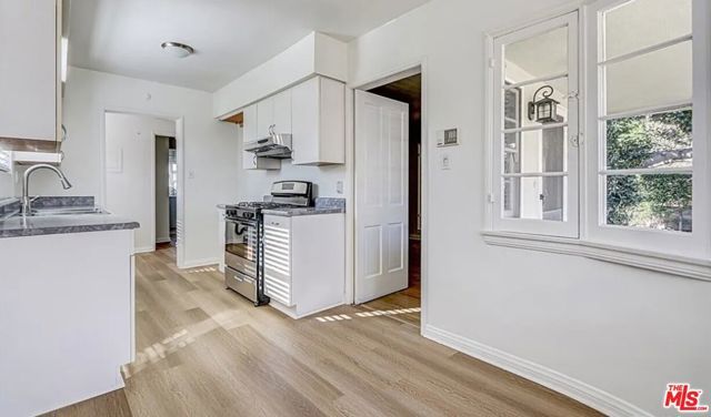1430 Ocean Park Boulevard, Santa Monica, CA 90405