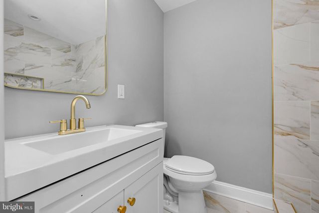 1518 N WOLFE ST, Baltimore, MD 21213