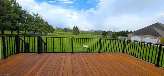1665 Stony Hill Road, Hinckley, OH 44233
