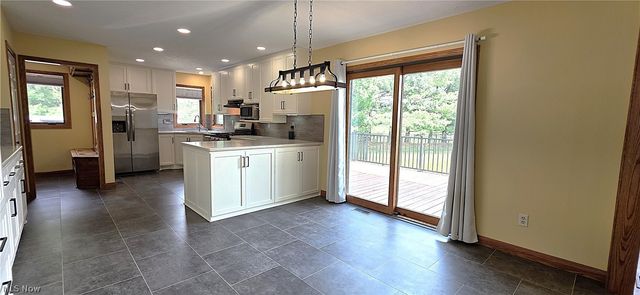 1665 Stony Hill Road, Hinckley, OH 44233