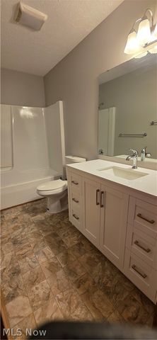 1665 Stony Hill Road, Hinckley, OH 44233