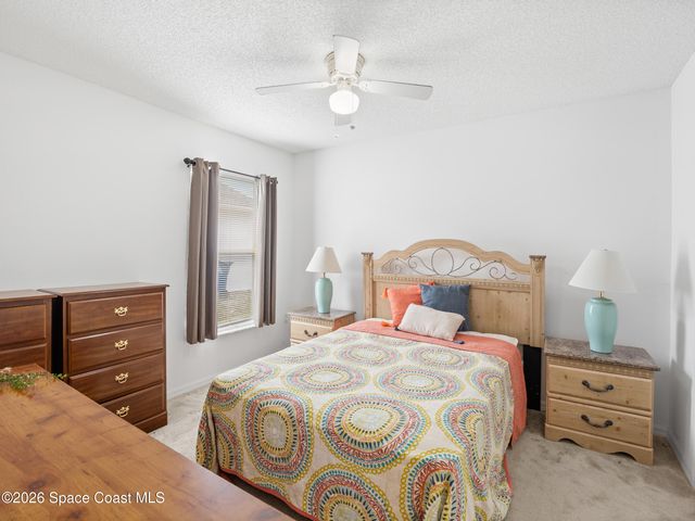 867 Fairhaven Street NE, Palm Bay, FL 32907