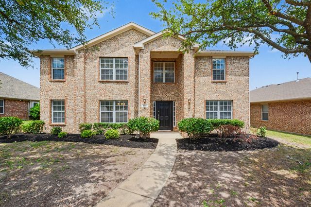 210 Trees Drive, Cedar Hill, TX 75104