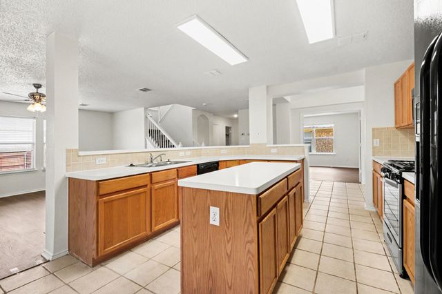 210 Trees Drive, Cedar Hill, TX 75104