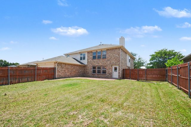 210 Trees Drive, Cedar Hill, TX 75104