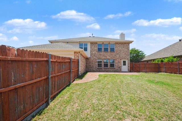 210 Trees Drive, Cedar Hill, TX 75104