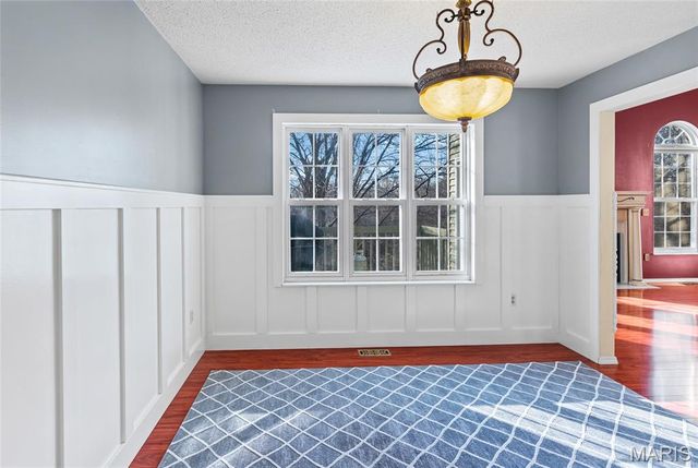 6111 Tara Lane, Collinsville, IL 62234