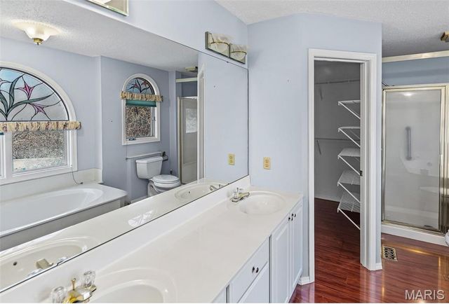 6111 Tara Lane, Collinsville, IL 62234