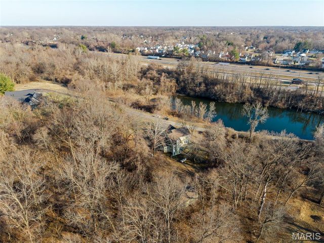 6111 Tara Lane, Collinsville, IL 62234