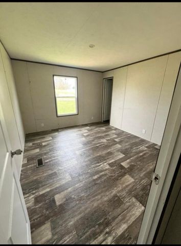 131 Lawless Lane, Jamestown, KY 42629