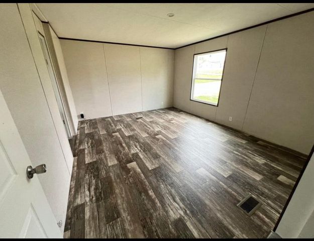 131 Lawless Lane, Jamestown, KY 42629