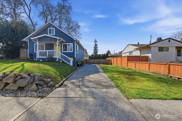 1715 SW Trenton Street, Seattle, WA 98106