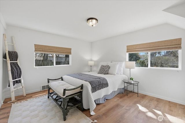 1715 SW Trenton Street, Seattle, WA 98106