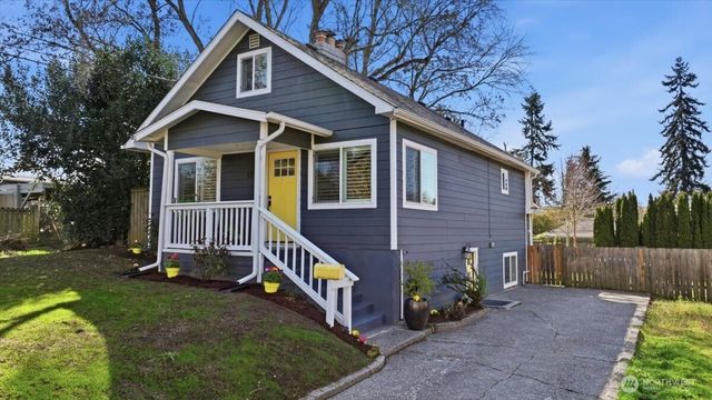 1715 SW Trenton Street, Seattle, WA 98106