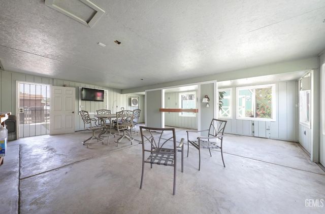 140 Langford Avenue, Arvin, CA 93203