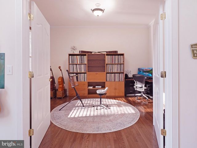33 N NEW YORK RD, Galloway, NJ 08205