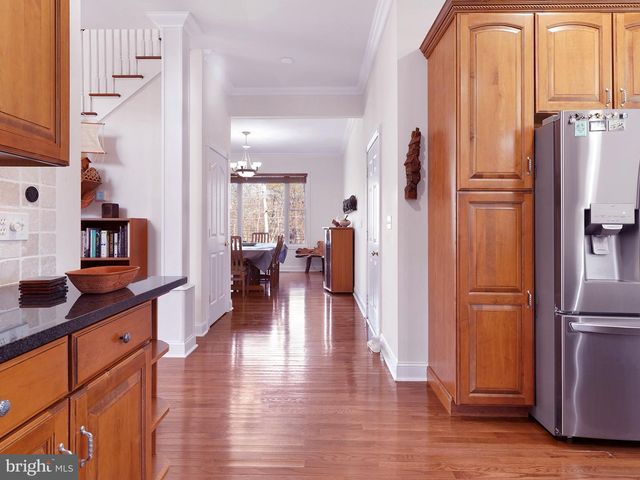33 N NEW YORK RD, Galloway, NJ 08205