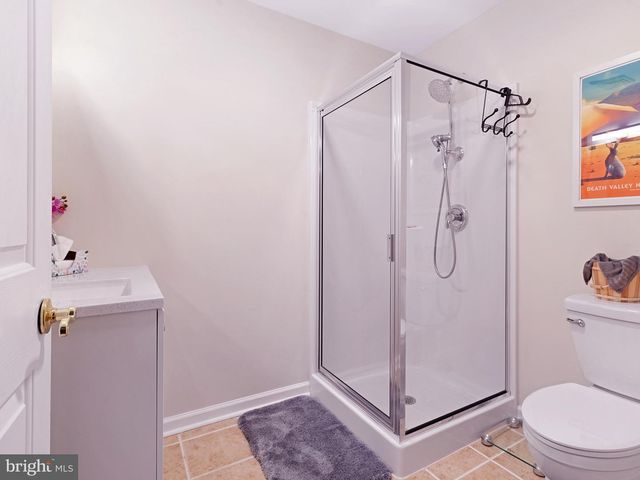 33 N NEW YORK RD, Galloway, NJ 08205