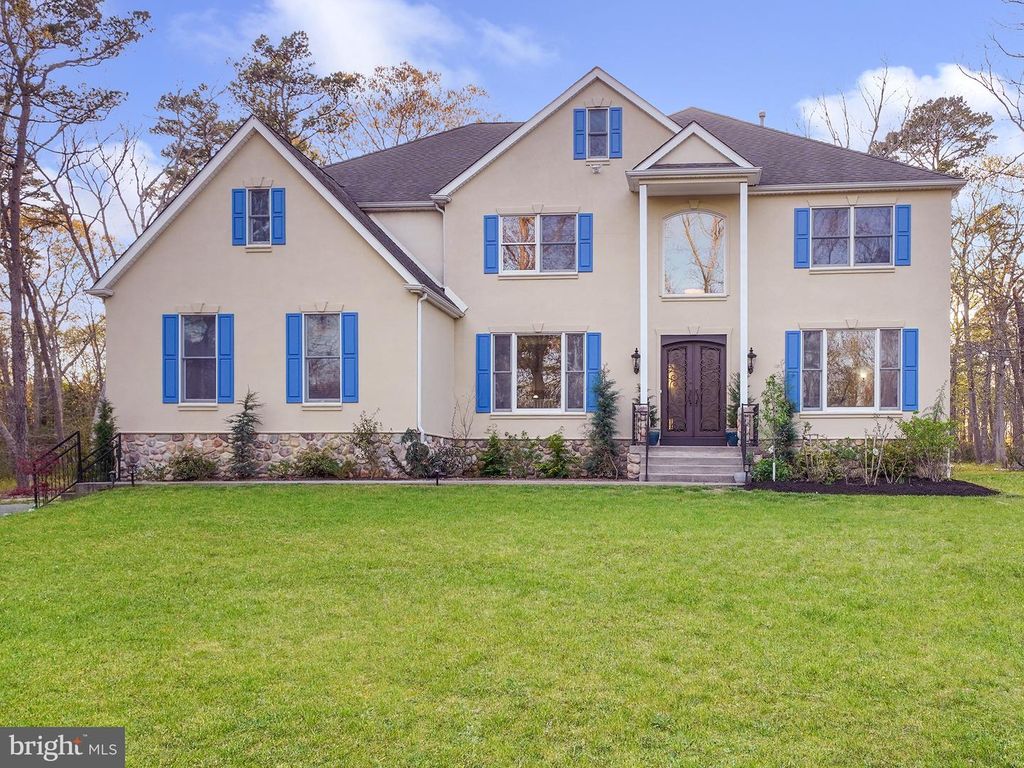 33 N NEW YORK RD, Galloway, NJ 08205