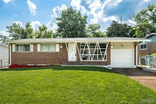 10233 Viscount Drive, St Louis, MO 63136
