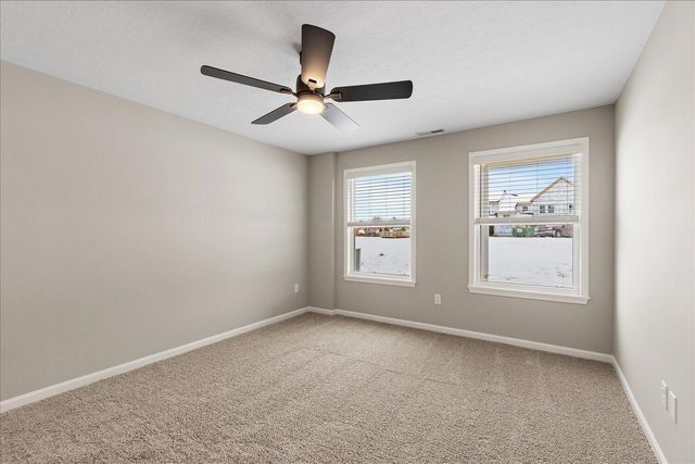 750 Crescent Landing, 1-202, Walton, KY 41094