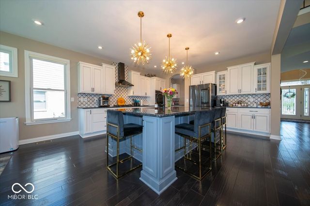 14640 Meadow Bend Drive, Fishers, IN 46037