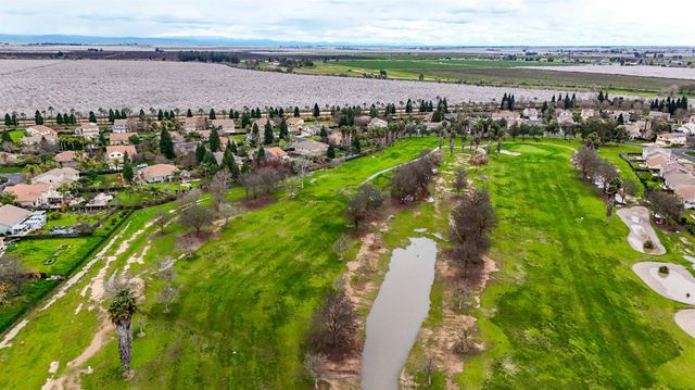 12170 Pheasant Run Blvd, Chowchilla, CA 93610
