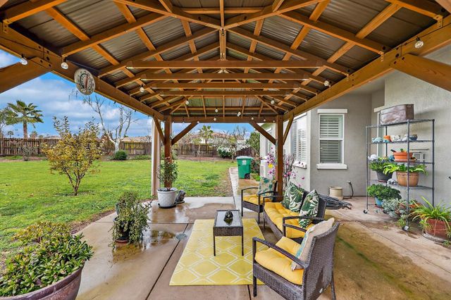 12170 Pheasant Run Blvd, Chowchilla, CA 93610