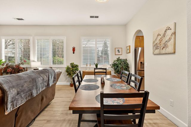 12170 Pheasant Run Blvd, Chowchilla, CA 93610