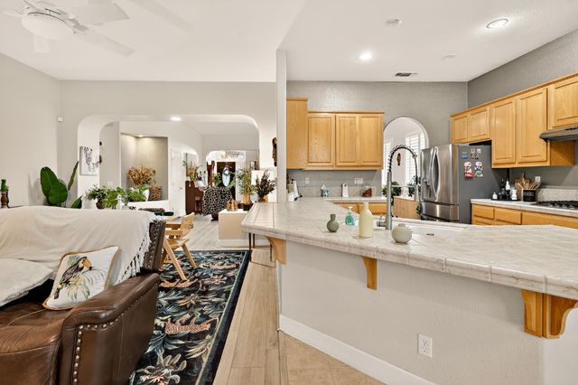 12170 Pheasant Run Blvd, Chowchilla, CA 93610