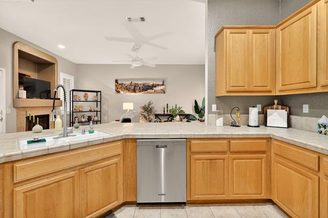 12170 Pheasant Run Blvd, Chowchilla, CA 93610