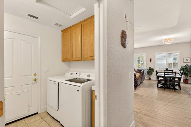 12170 Pheasant Run Blvd, Chowchilla, CA 93610