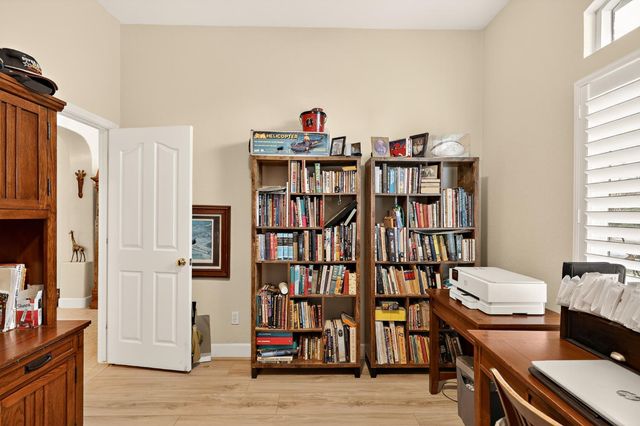 12170 Pheasant Run Blvd, Chowchilla, CA 93610