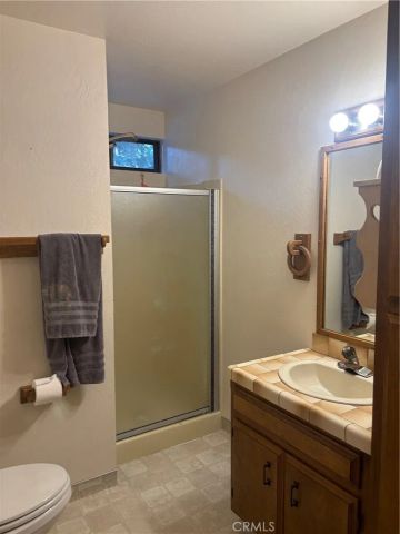 15063 Vorheis Lane, Magalia, CA 95954