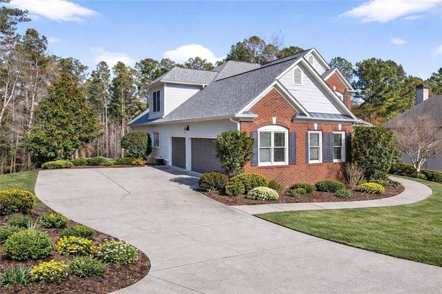 167 Calming Water Trail, Dallas, GA 30132