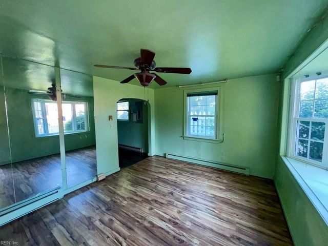 900 W 31st ST, Norfolk, VA 23508