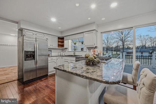 1 LAMATAN RD, Newark, DE 19711