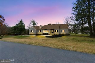 1 LAMATAN RD, Newark, DE 19711