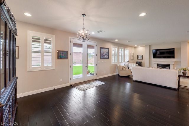 303 Rhiannon Court, Las Vegas, NV 89183