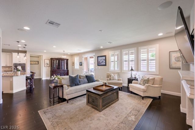 303 Rhiannon Court, Las Vegas, NV 89183