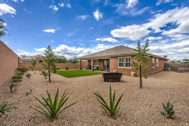 303 Rhiannon Court, Las Vegas, NV 89183