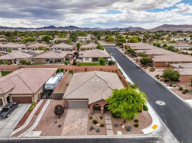 303 Rhiannon Court, Las Vegas, NV 89183